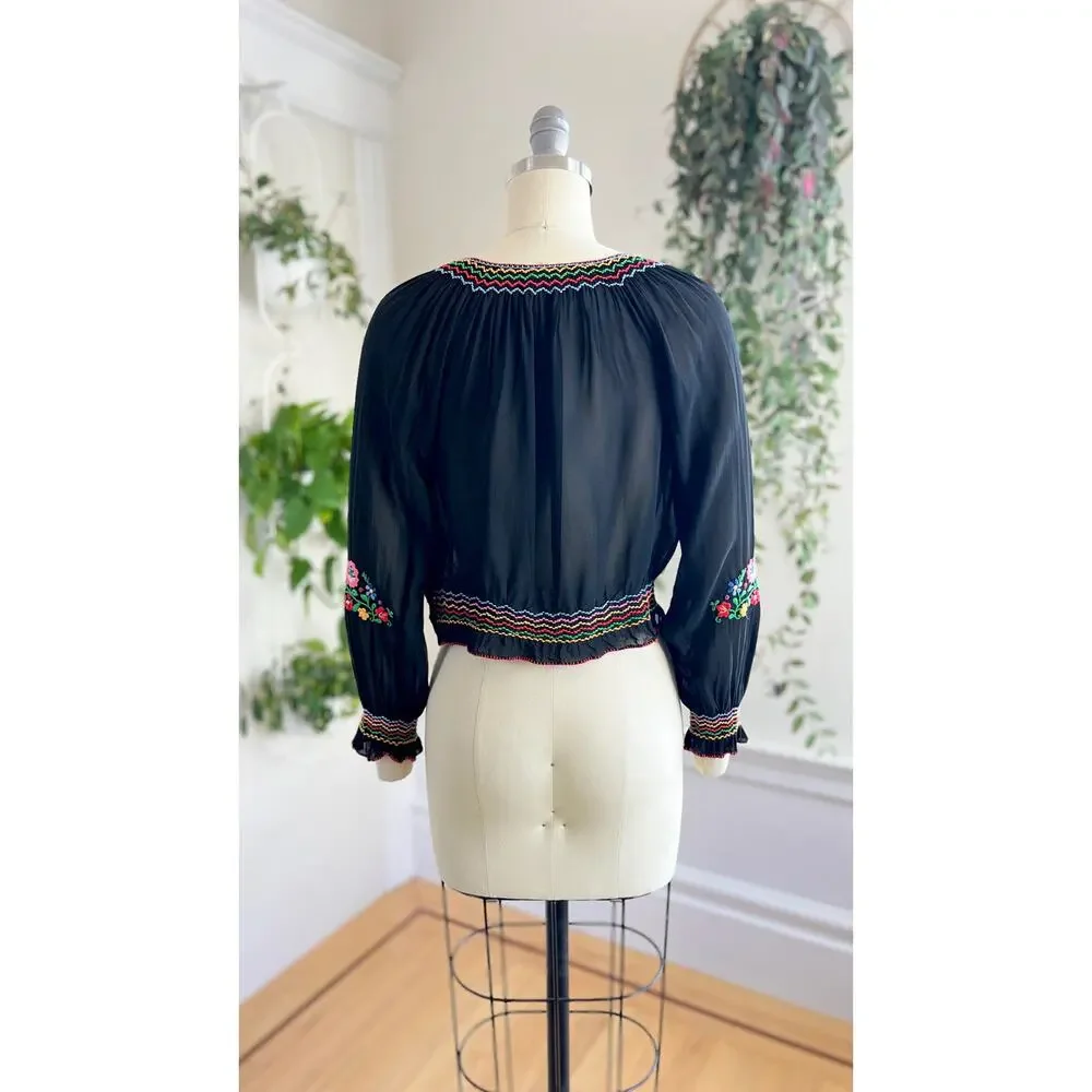 Vintage 1940s Peasant Top 40s Hungarian Floral Embroidered Black Folk Blouse - Picture 7 of 11